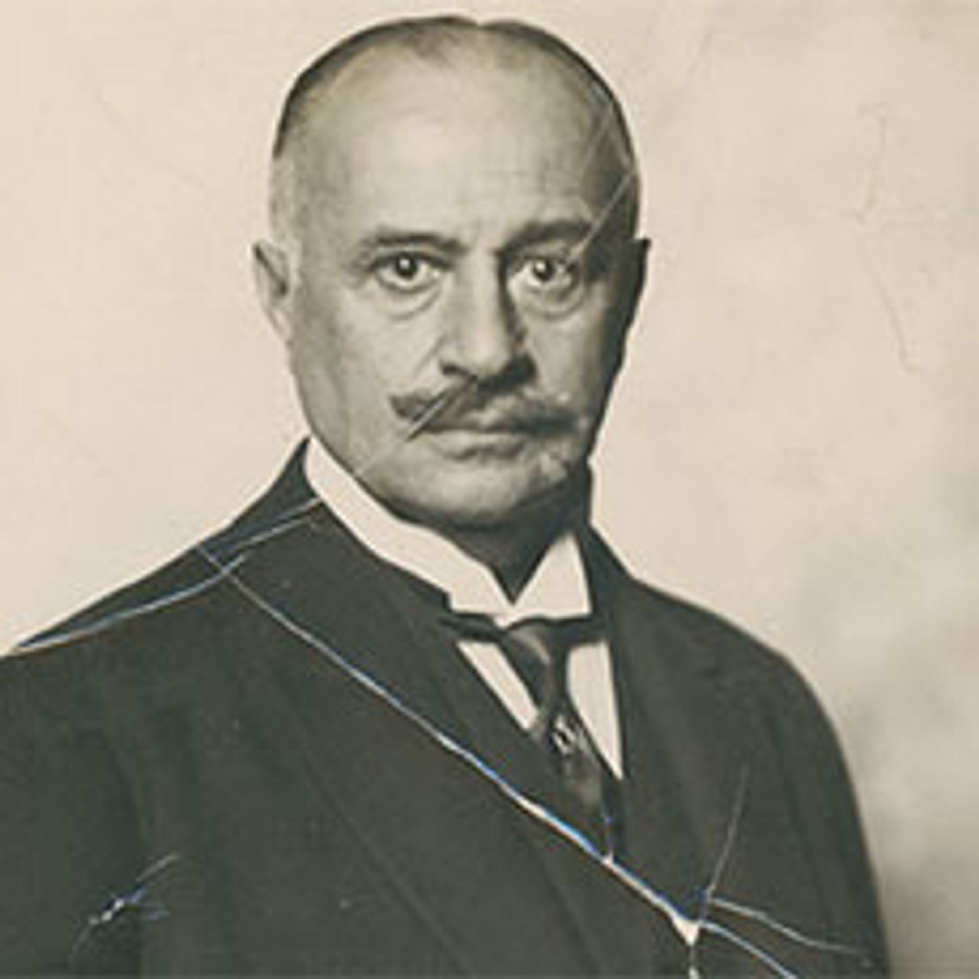 Max von Oppenheim - Wikipedia