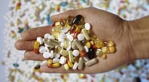 Vitamines, Antioxydants ... Ageing 
Edgard Nasr thumbnail